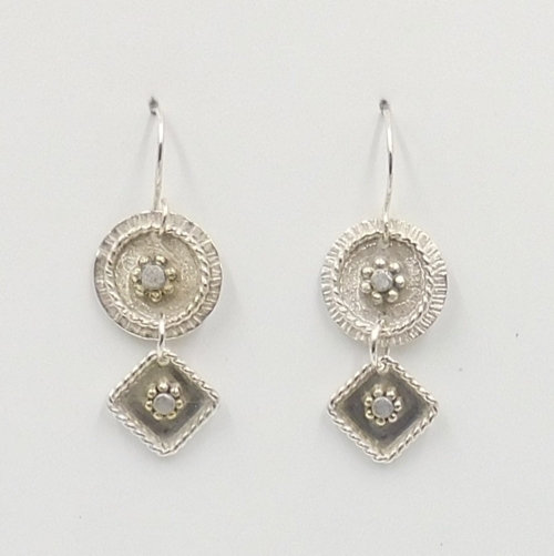 Click to view detail for DKC-2003 Earrings, Sterling Silver Circle/Diamond Shapes $90